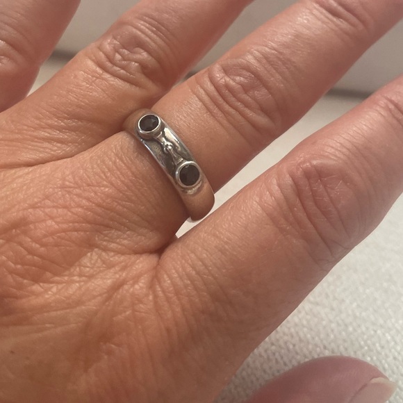 New-Sterling silver Snaffle Bit Ring 
w/3mm Synthetic sapphire stones - Picture 1 of 5